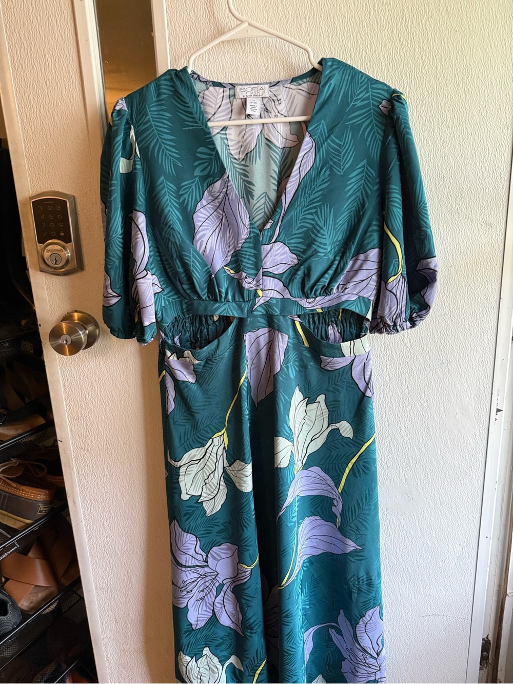 sofia by sofia vergara Teal Floral V-Neck Midi Dress